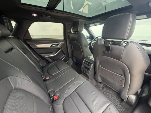 Used 2024 Jaguar F-PACE R-Dynamic S AWD/4WD image 17