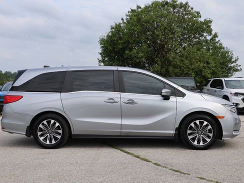 Used 2021 Honda Odyssey EX-L image 7