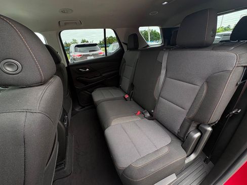 Used 2018 Chevrolet Traverse LT AWD/4WD image 25