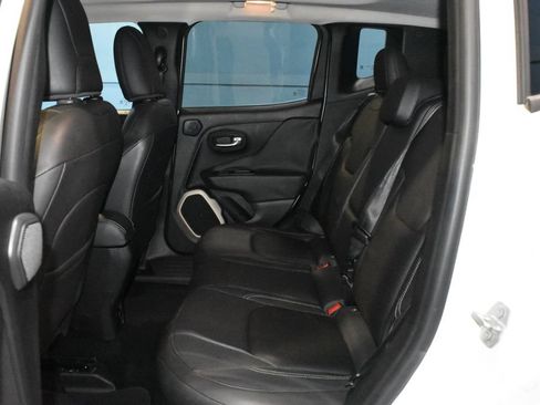 Used 2015 Jeep Renegade Limited FWD image 18