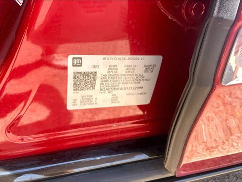 Used 2024 Buick Enclave Premium AWD/4WD image 37