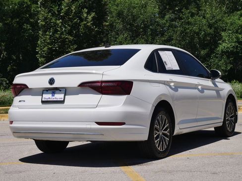 Used 2020 Volkswagen Jetta SE w/ SE Cold Weather Package FWD image 16