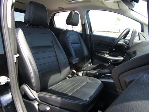 Used 2020 Ford EcoSport Titanium image 24