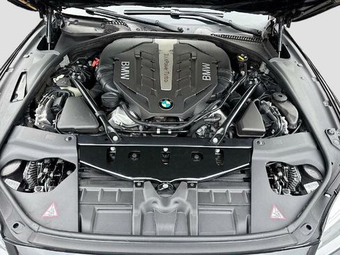 Used 2016 BMW 650i Gran Coupe xDrive image 3