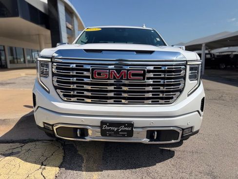 Used 2022 GMC Sierra 1500 Denali AWD/4WD image 2