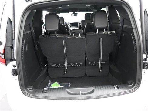 New 2026 Chrysler Pacifica Select image 19