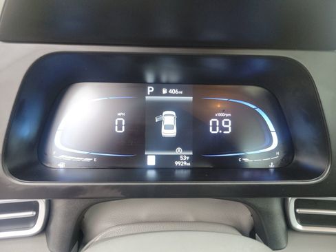 Certified 2025 Hyundai Elantra SE w/ Cargo Package image 25