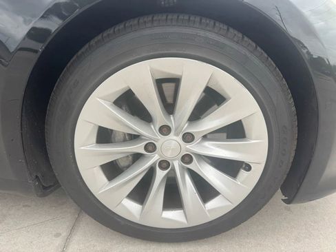 Used 2017 Tesla Model S 75 image 17