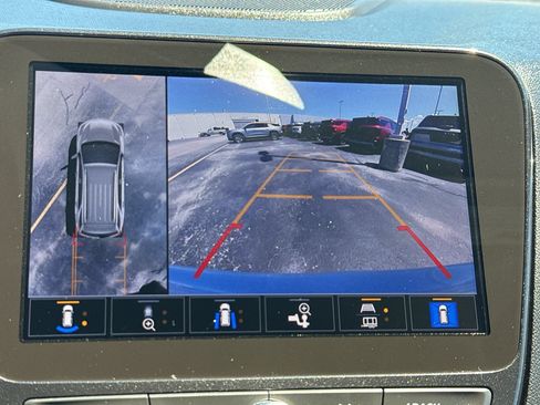 Certified 2024 Chevrolet Equinox Premier AWD/4WD image 19