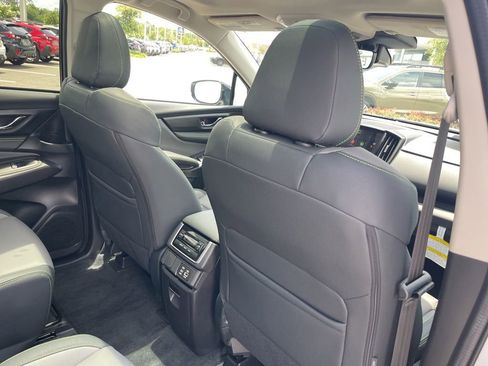 Certified 2025 Subaru Ascent Onyx Edition AWD/4WD image 34