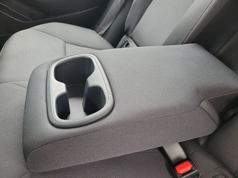 Used 2024 Toyota Corolla LE FWD image 17