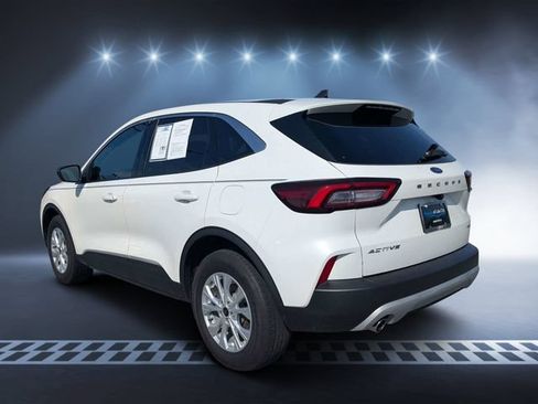 Used 2023 Ford Escape Active AWD/4WD image 5