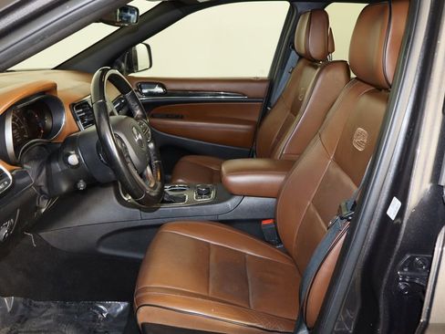 Used 2021 Jeep Grand Cherokee Overland image 16