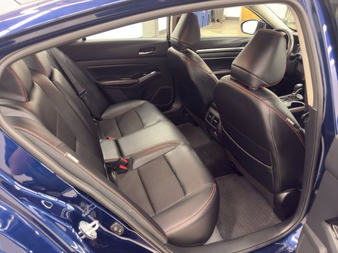 Used 2024 Nissan Altima 2.5 SR image 17