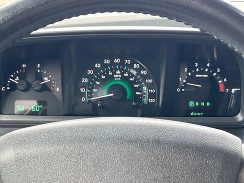 Used 2009 Dodge Journey SXT w/ Rear Seat Video Group image 15