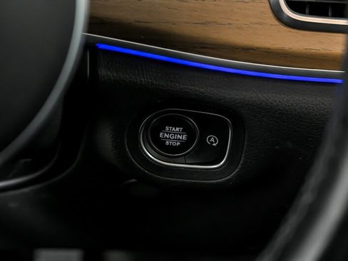 Used 2020 Mercedes-Benz GLE 350 4MATIC image 26