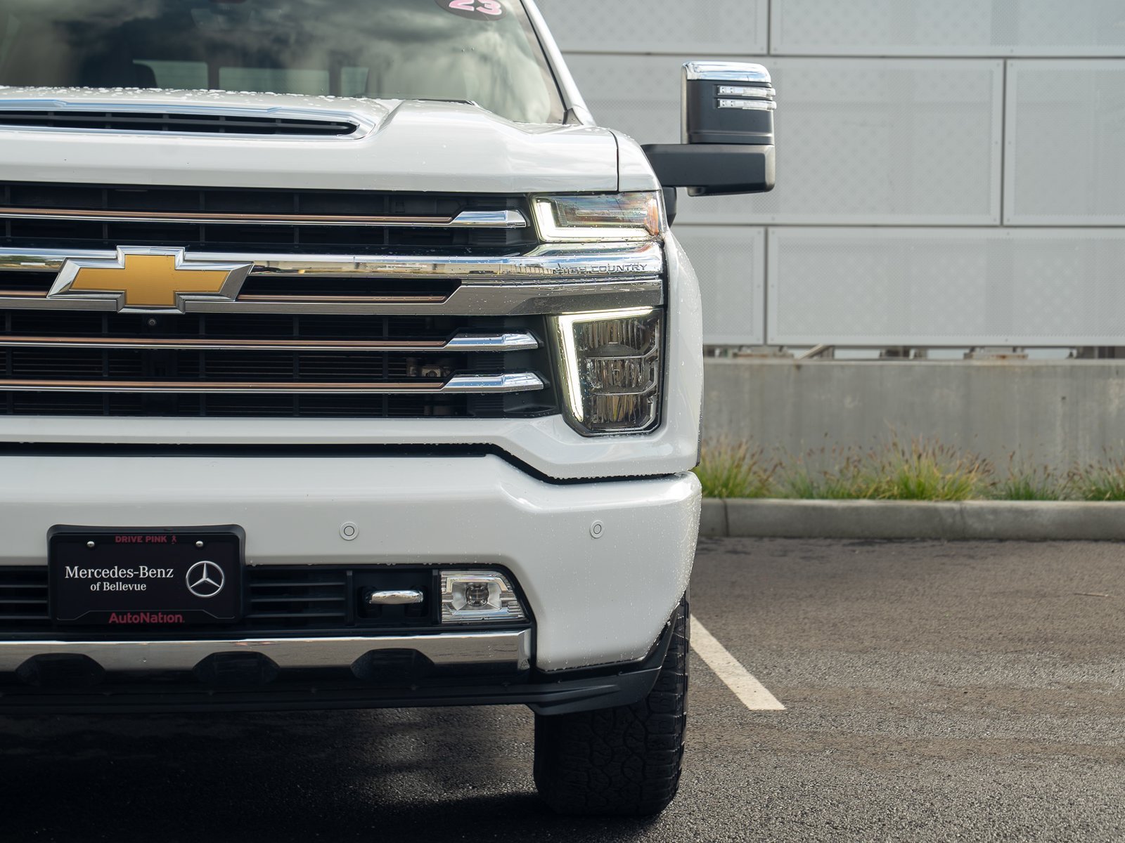 Used 2023 Chevrolet Silverado 2500 High Country AWD/4WD image 9
