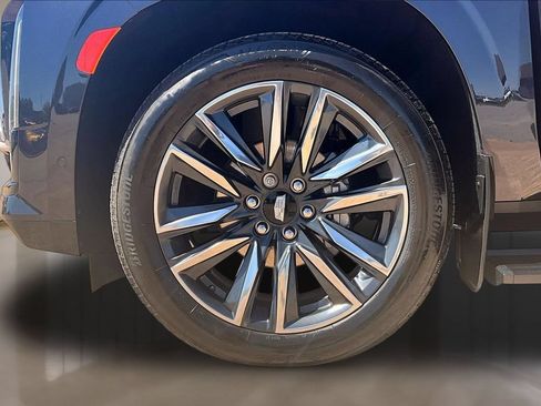 Used 2024 Cadillac Escalade Sport Platinum AWD/4WD image 8
