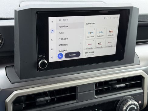 Used 2025 Toyota Tacoma SR5 image 24