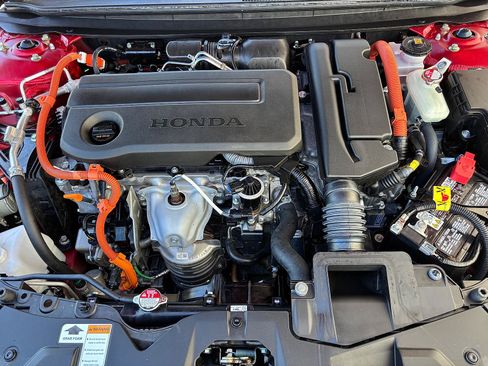 Certified 2024 Honda Accord Touring image 9