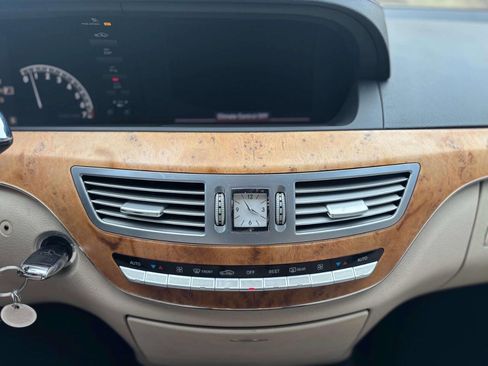 Used 2007 Mercedes-Benz S 550 image 25