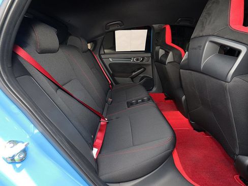Used 2026 Honda Civic Type R image 17