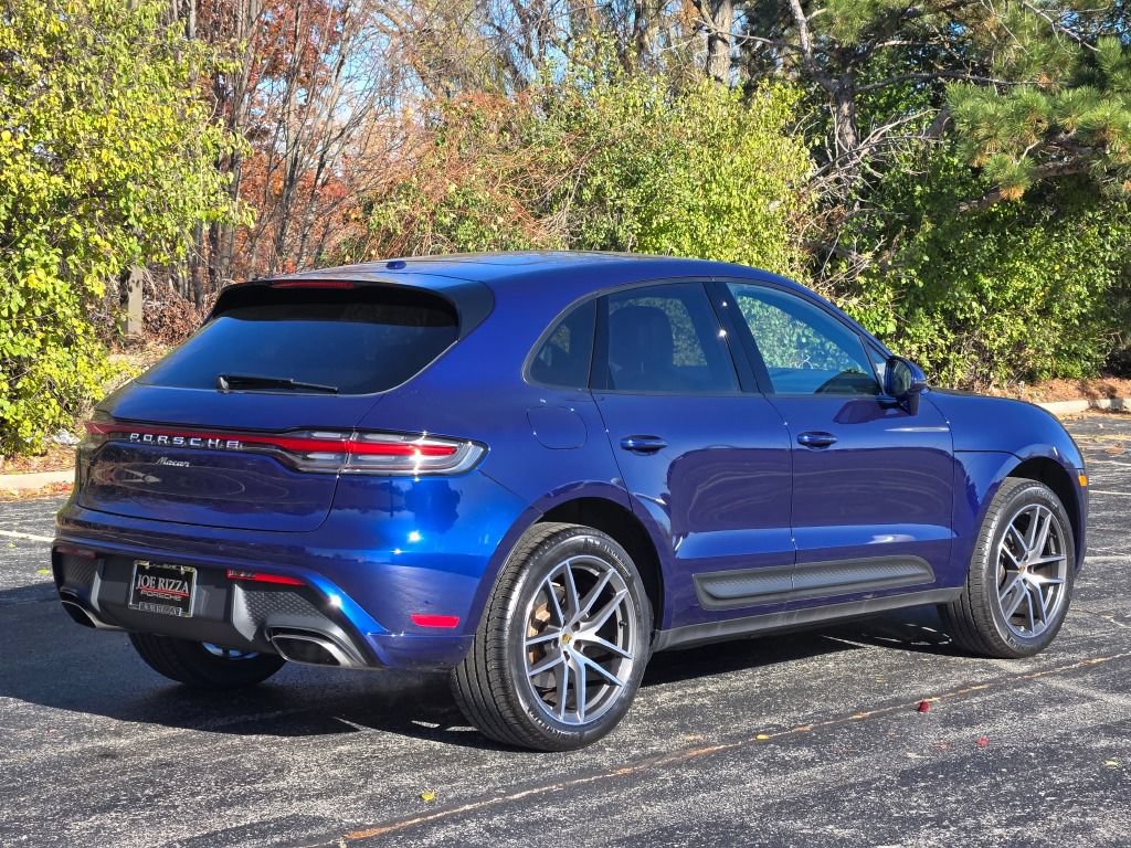 Certified 2024 Porsche Macan AWD/4WD image 7