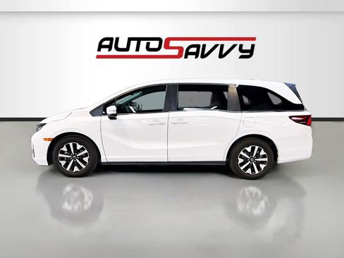 Used 2025 Honda Odyssey EX-L image 4