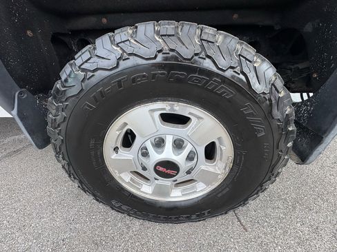 Used 2015 GMC Sierra 2500 SLE w/ SLE Preferred Package image 15