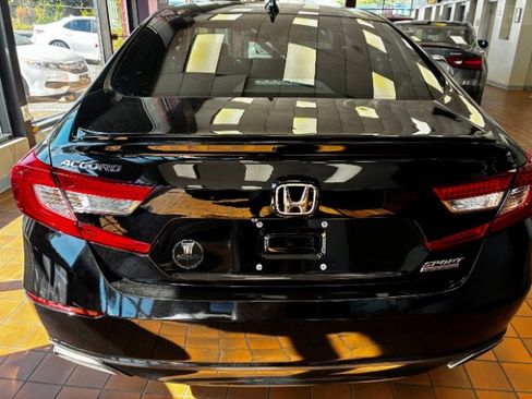 Used 2022 Honda Accord Sport Special Edition image 11