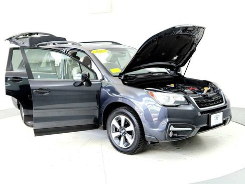 Used 2018 Subaru Forester 2.5i Limited AWD/4WD image 12