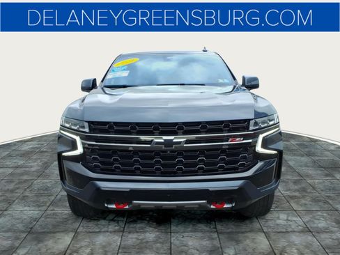 Used 2021 Chevrolet Suburban Z71 w/ Z71 Signature Package AWD/4WD image 10