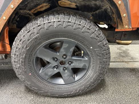 Used 2010 Jeep Wrangler Sport image 7