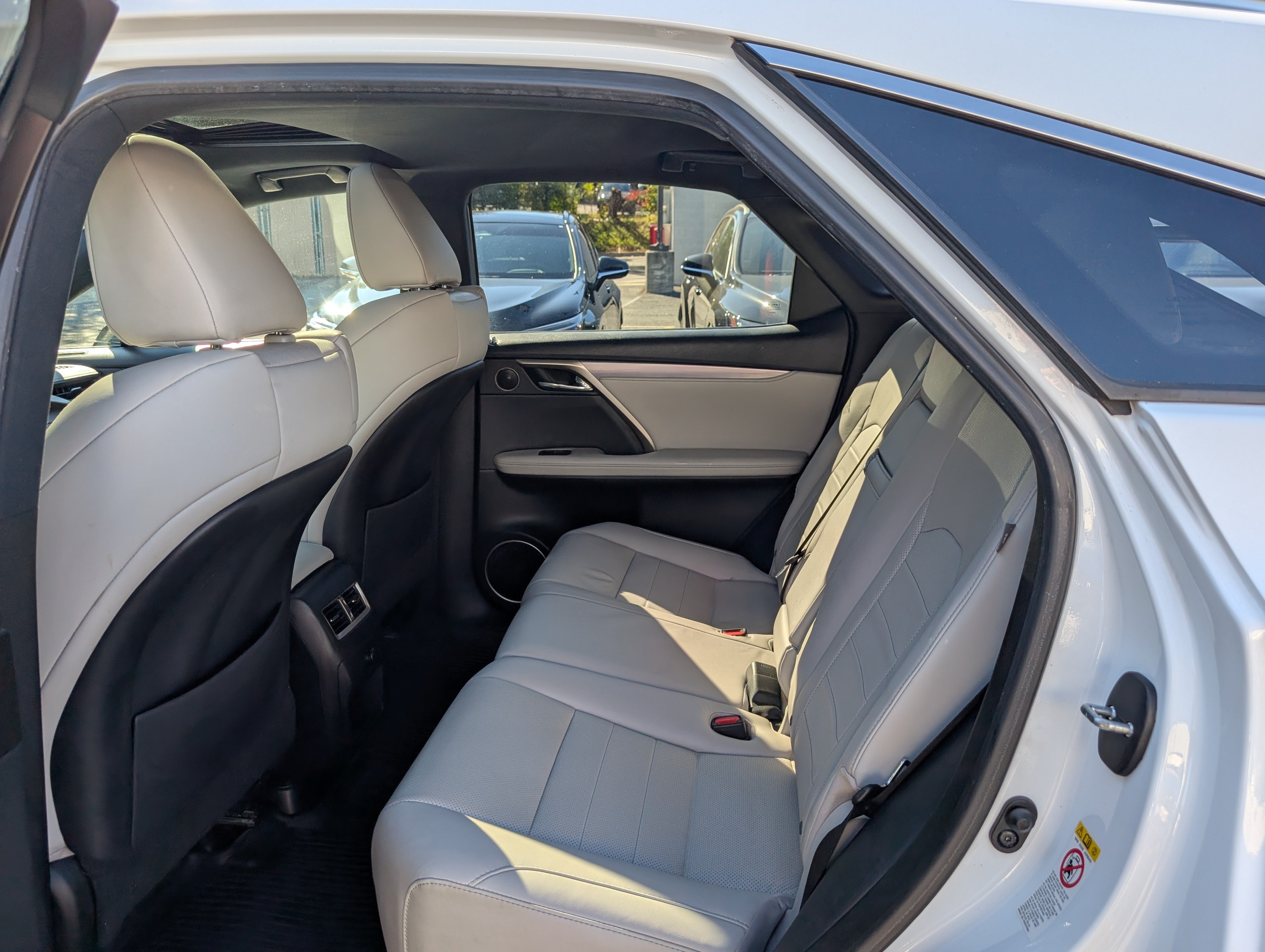 Used 2019 Lexus RX 450h F Sport AWD/4WD image 16