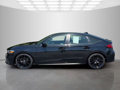 Used 2024 Honda Civic Sport image 3