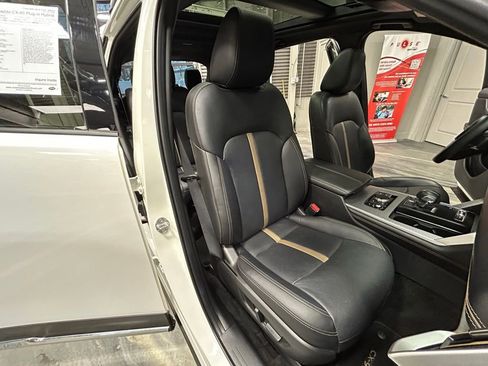 Used 2024 MAZDA CX-90 Plug-In Hybrid w/ Premium Plus image 5