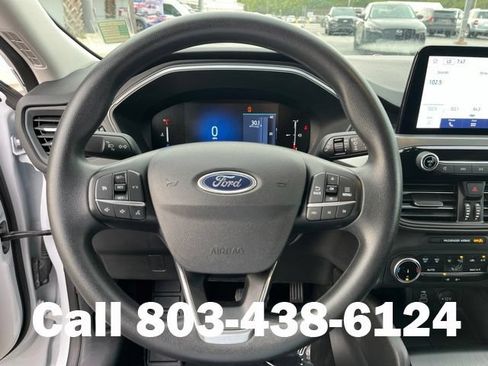Used 2025 Ford Escape Active FWD image 18