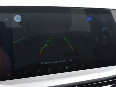 New 2025 Ford Escape SE w/ PHEV Premium Package FWD image 30