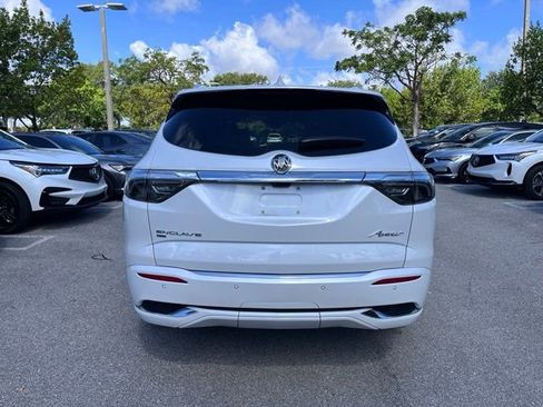 Used 2024 Buick Enclave Avenir w/ Avenir Technology Package AWD/4WD image 5