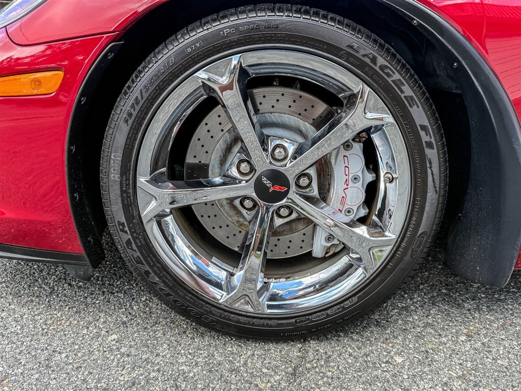 Used 2010 Chevrolet Corvette Grand Sport w/ Preferred Equipment Group RWD image 21