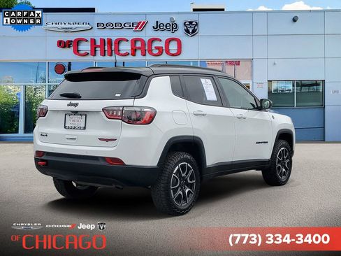 Certified 2025 Jeep Compass Trailhawk AWD/4WD image 4