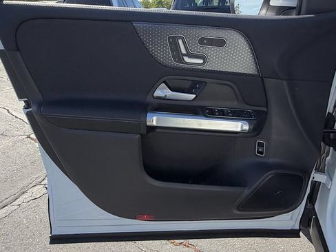 New 2026 Mercedes-Benz GLB 250 image 16