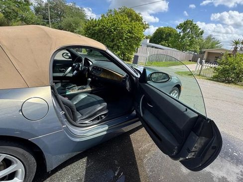 Used 2008 BMW Z4 3.0i RWD image 12