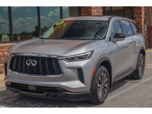Used 2023 INFINITI QX60 Pure AWD/4WD image 7