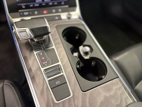 Used 2024 Audi A6 Premium Plus image 29