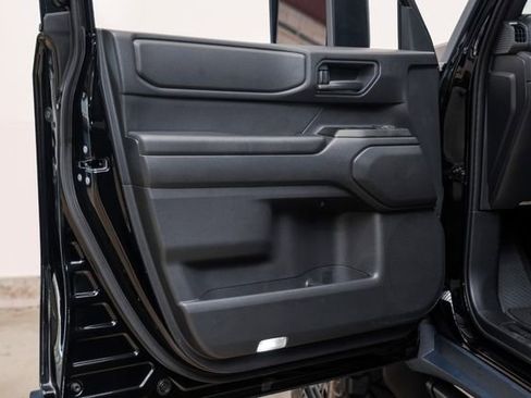 Used 2025 Toyota Land Cruiser image 59