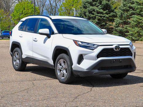 Certified 2025 Toyota RAV4 XLE AWD/4WD image 1