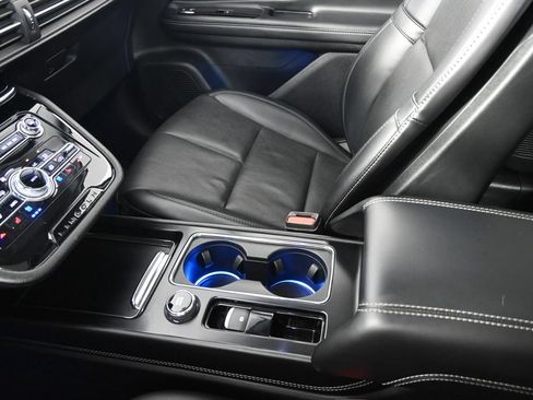 Used 2022 Lincoln Corsair Reserve AWD/4WD image 33