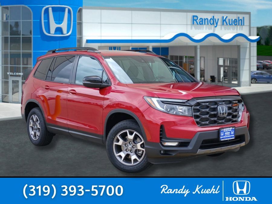 Used 2023 Honda Passport TrailSport image 1
