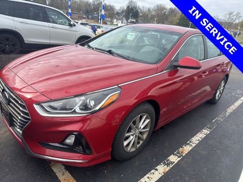 Used 2018 Hyundai Sonata SE image 2